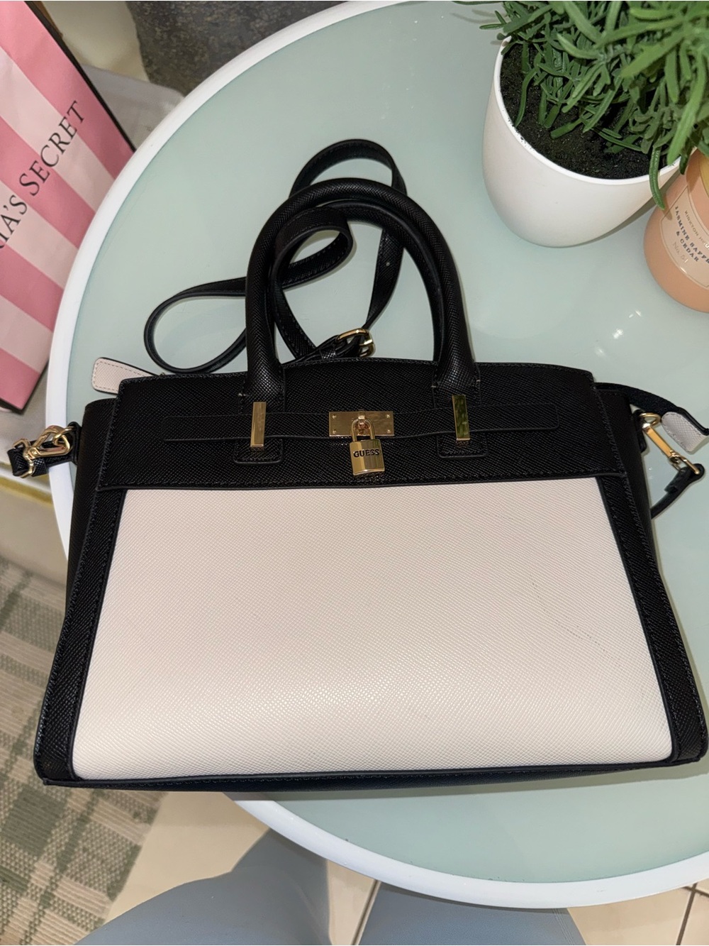 Guess bag original